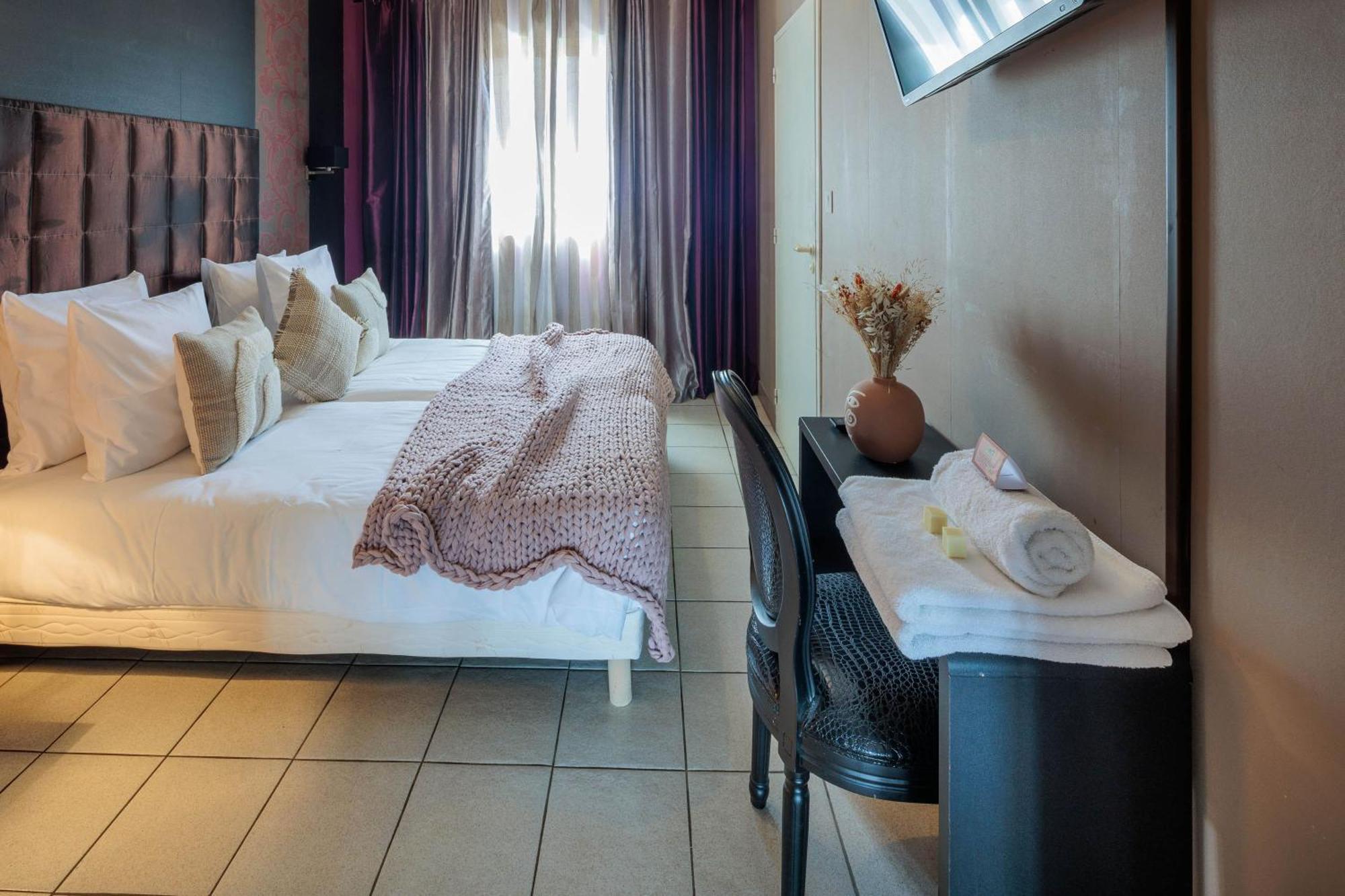 Les Terrasses Du Lac ランゴーニュ 部屋 写真